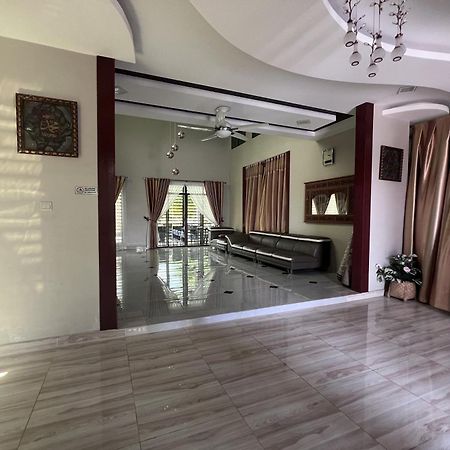 Nurbayu Chalet, Kemaman Kuantan Dış mekan fotoğraf
