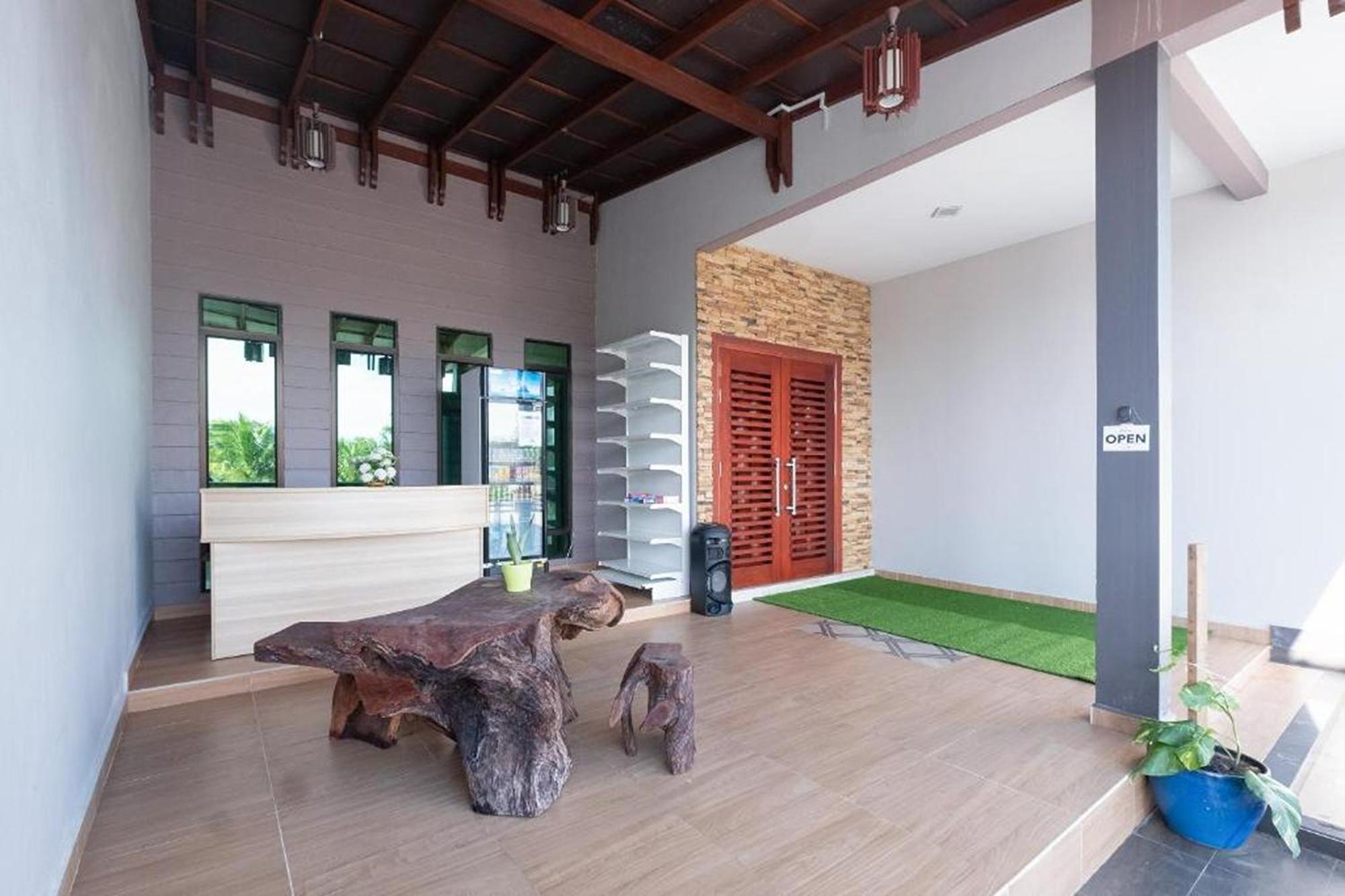 Nurbayu Chalet, Kemaman Kuantan Dış mekan fotoğraf