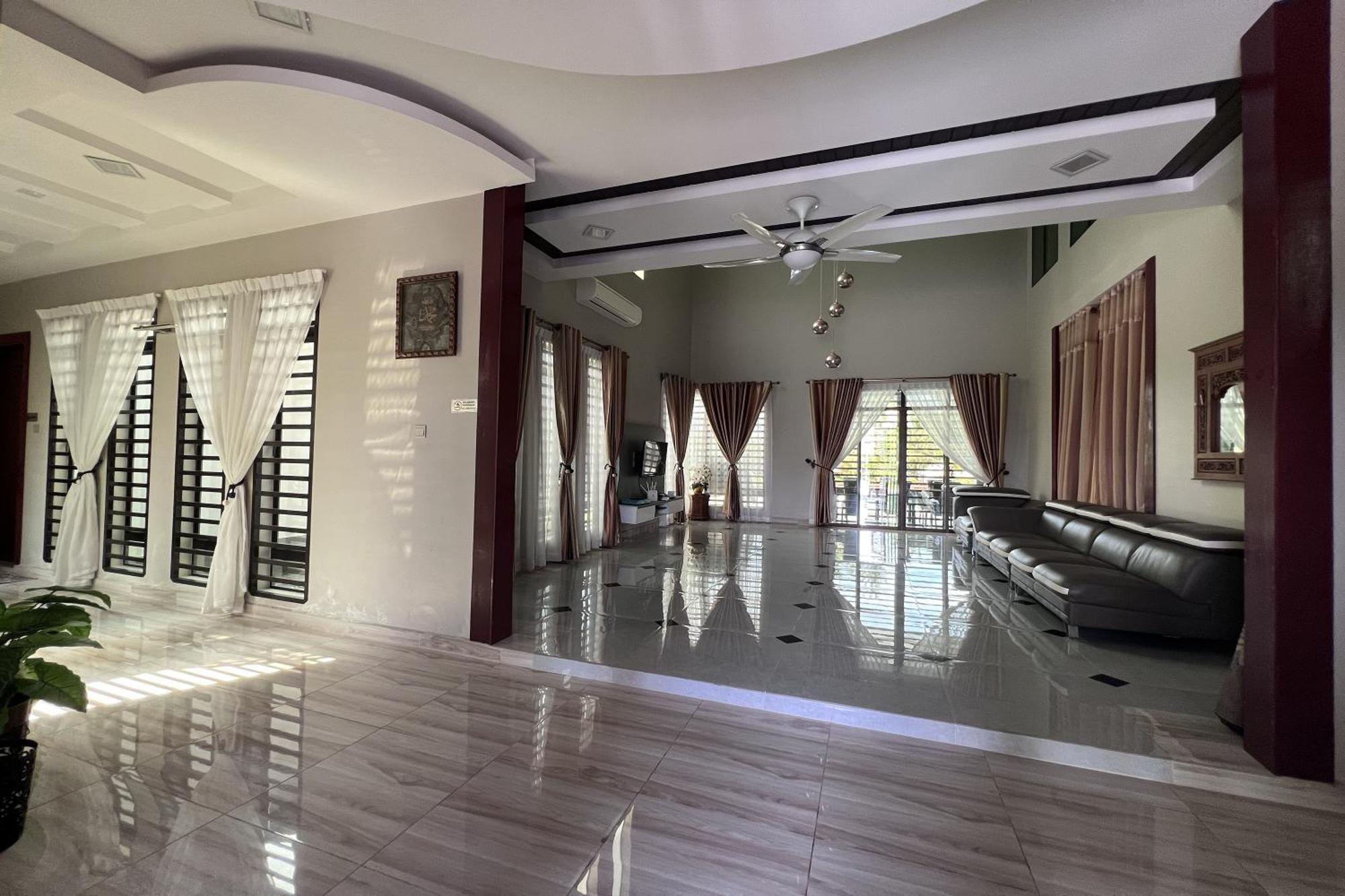 Nurbayu Chalet, Kemaman Kuantan Dış mekan fotoğraf
