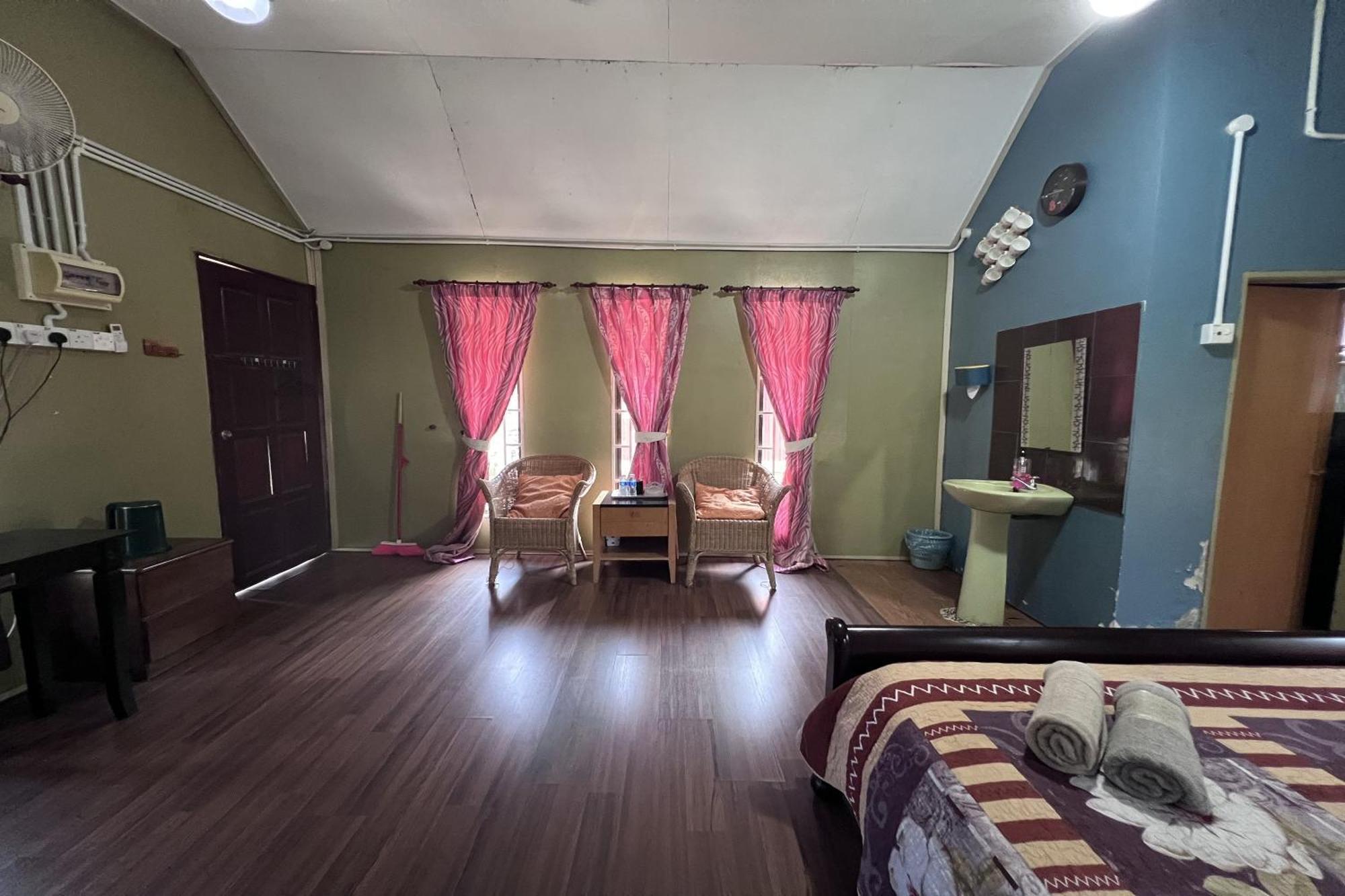 Nurbayu Chalet, Kemaman Kuantan Dış mekan fotoğraf